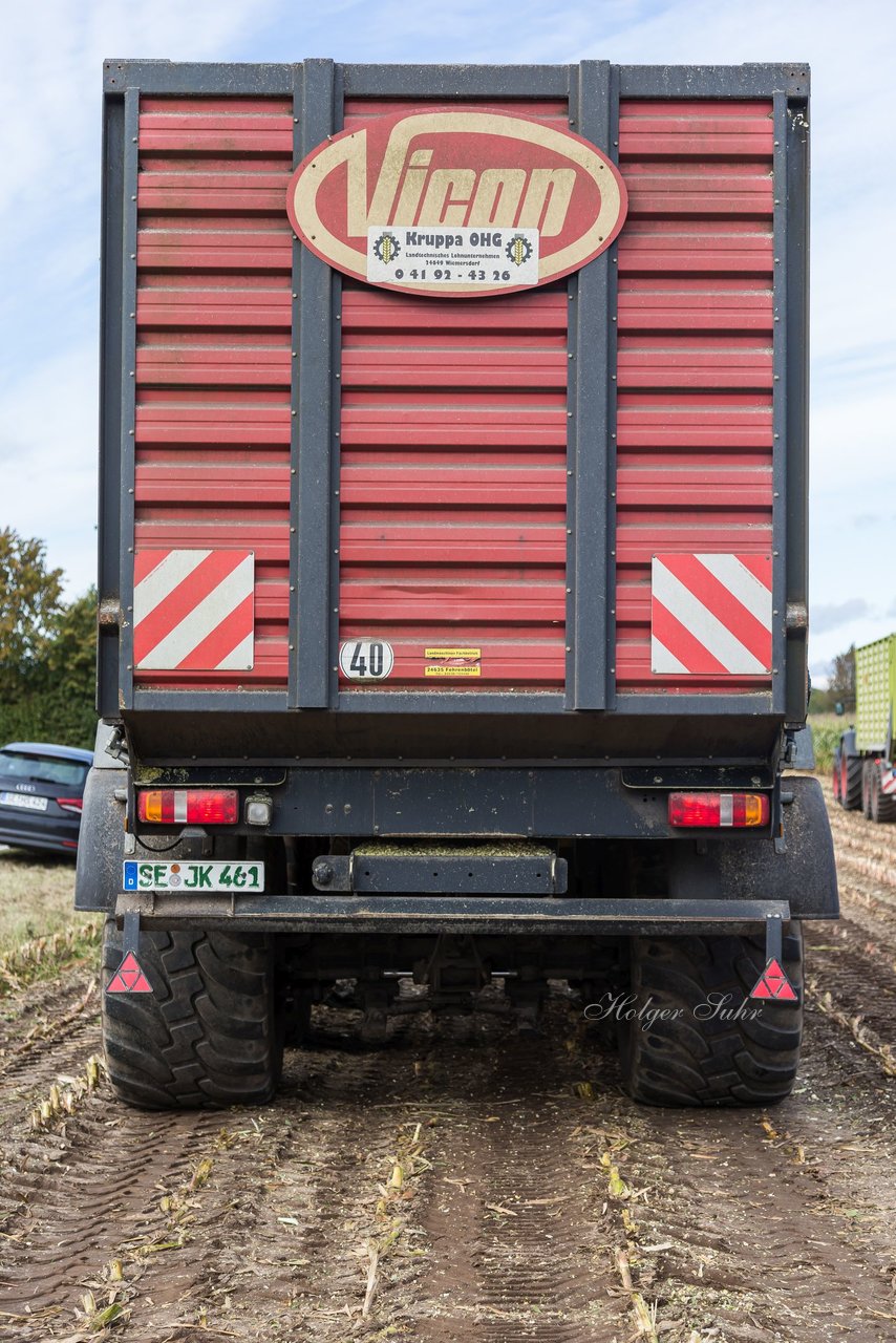 Bild 106 - Maisernte